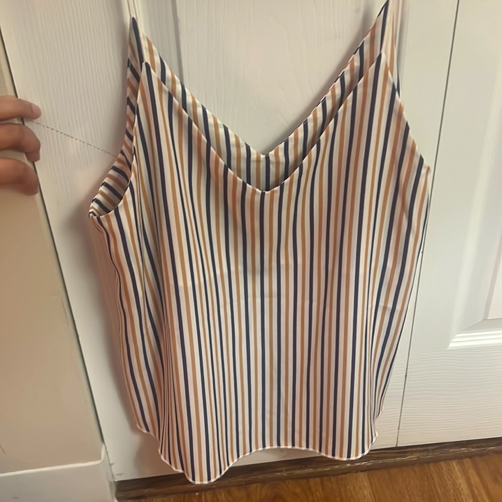 Patterned Blouse - Picture 4 of 4